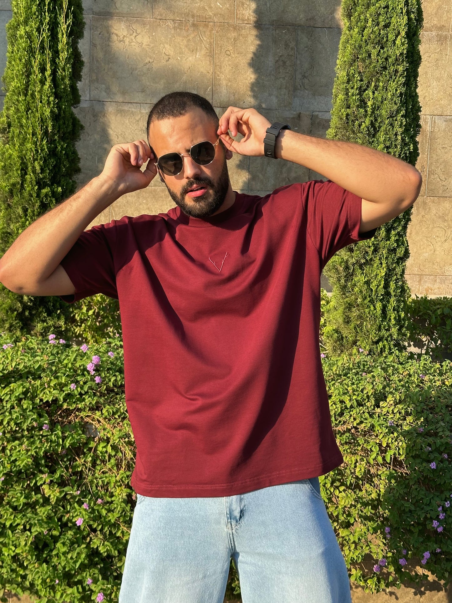 V Stamp Burgundy T-shirt