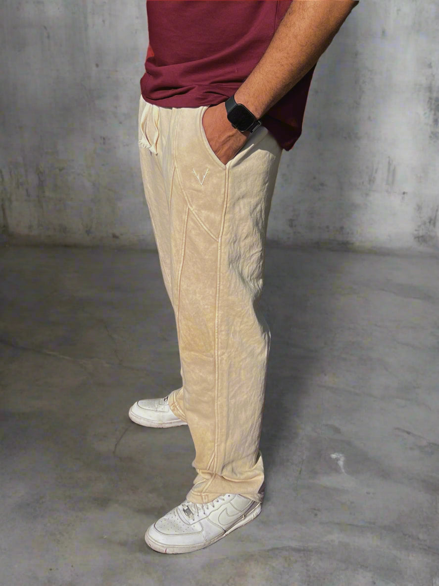 V Stamp Biege SweatPants